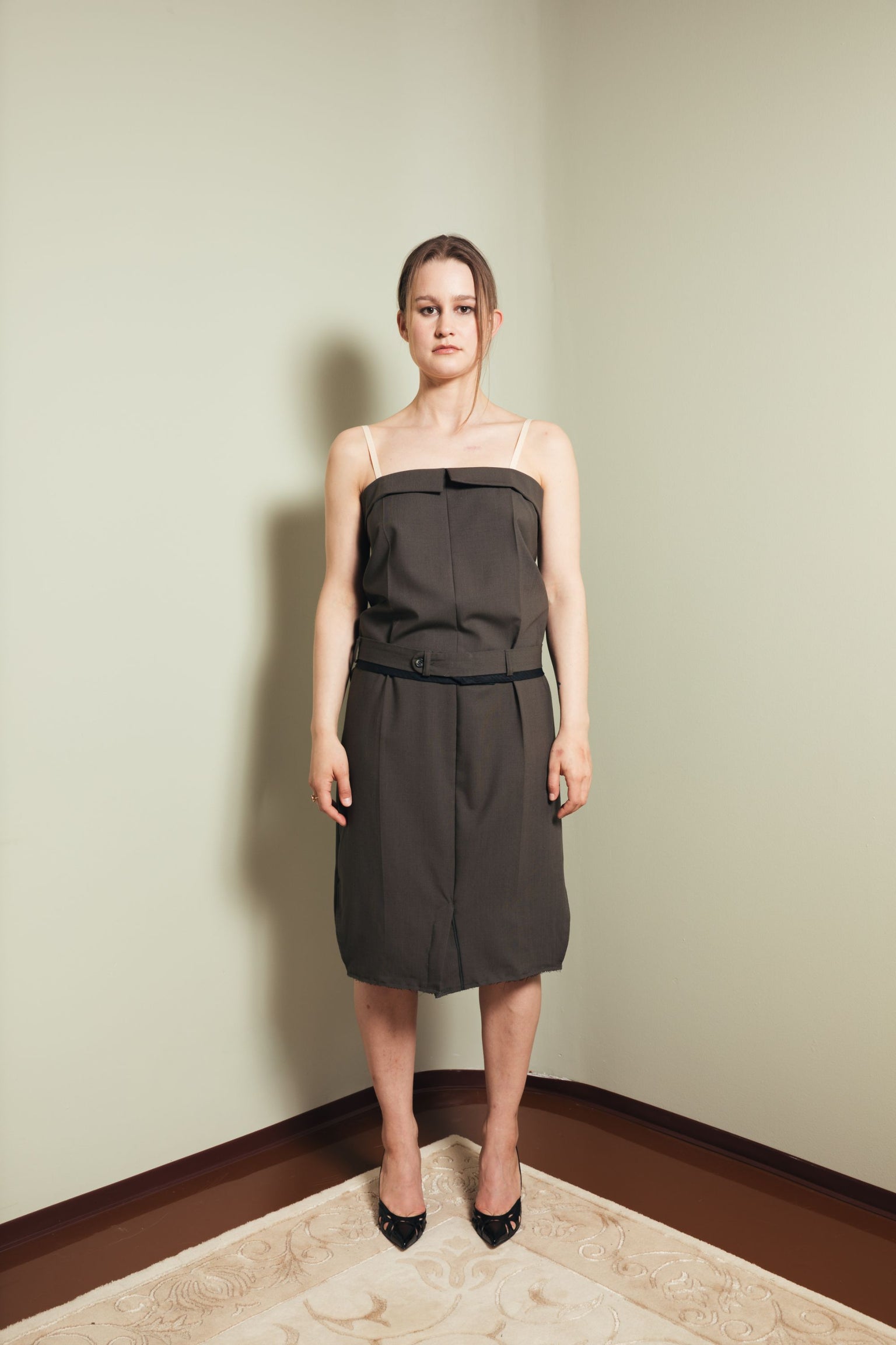 Belt dress in olive S-M