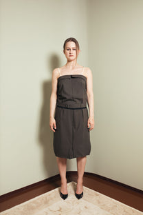 Belt dress in olive S-M