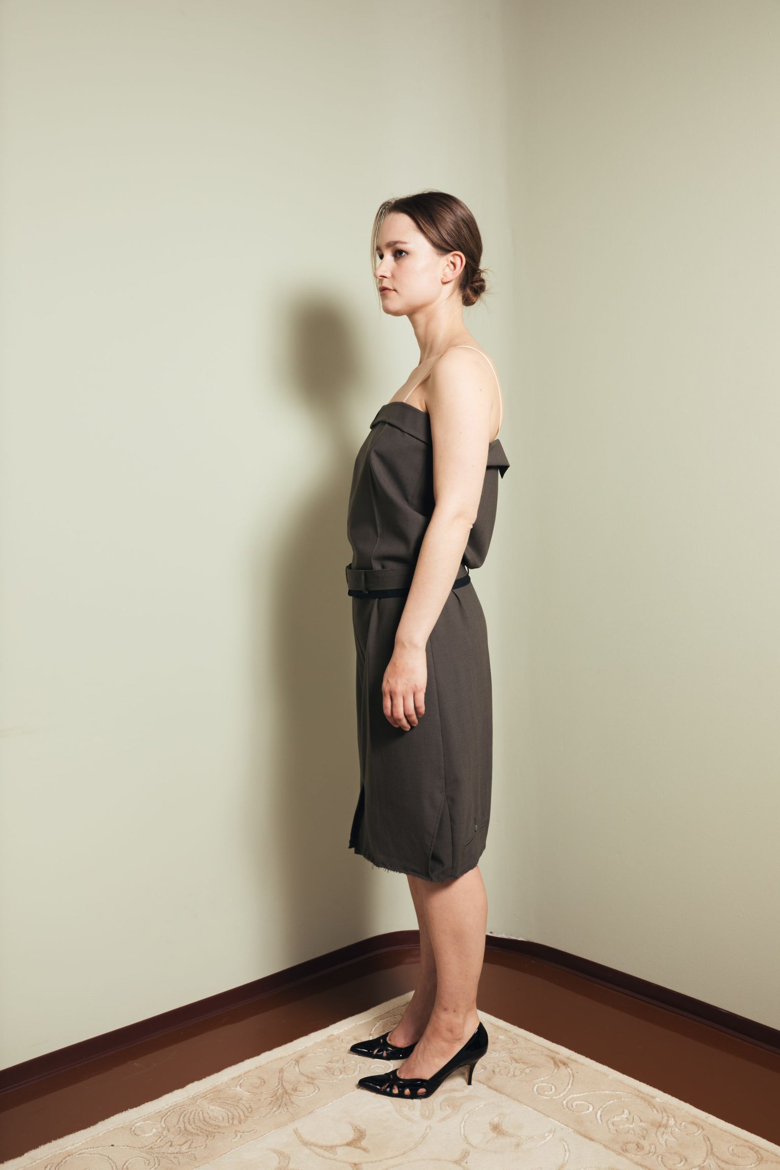 Belt dress in olive S-M